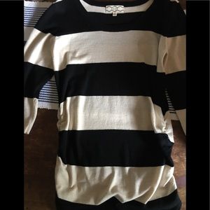 Black & Off white light weight sweater